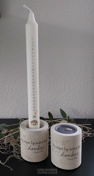 Hij schijnt Zijn licht