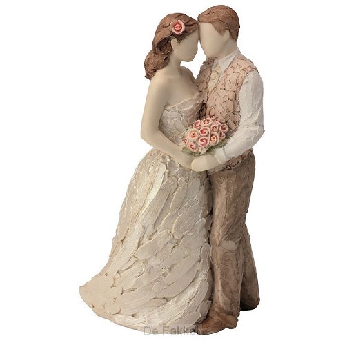 Figurine celebrations 15 cm
