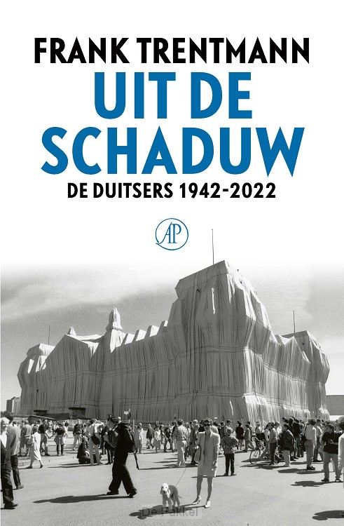 Uit de schaduw